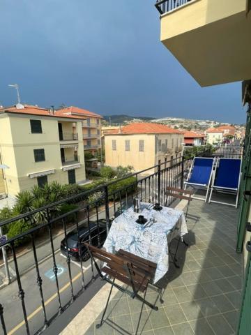 Residenza Marina Apartamento Riva Ligure Exterior foto